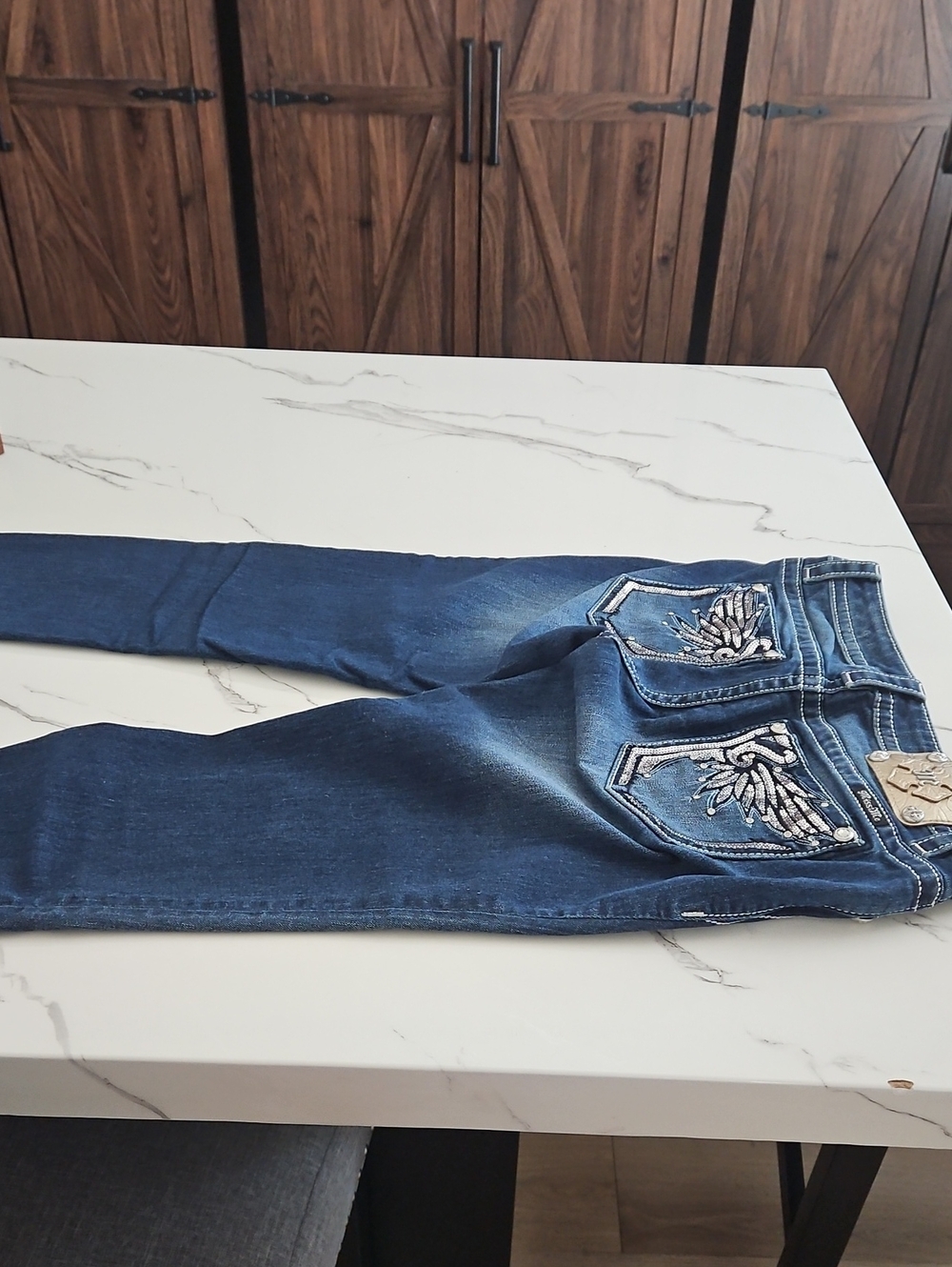 Embellished Dark Blue Women’s Jeans with Pocket Wing Detail